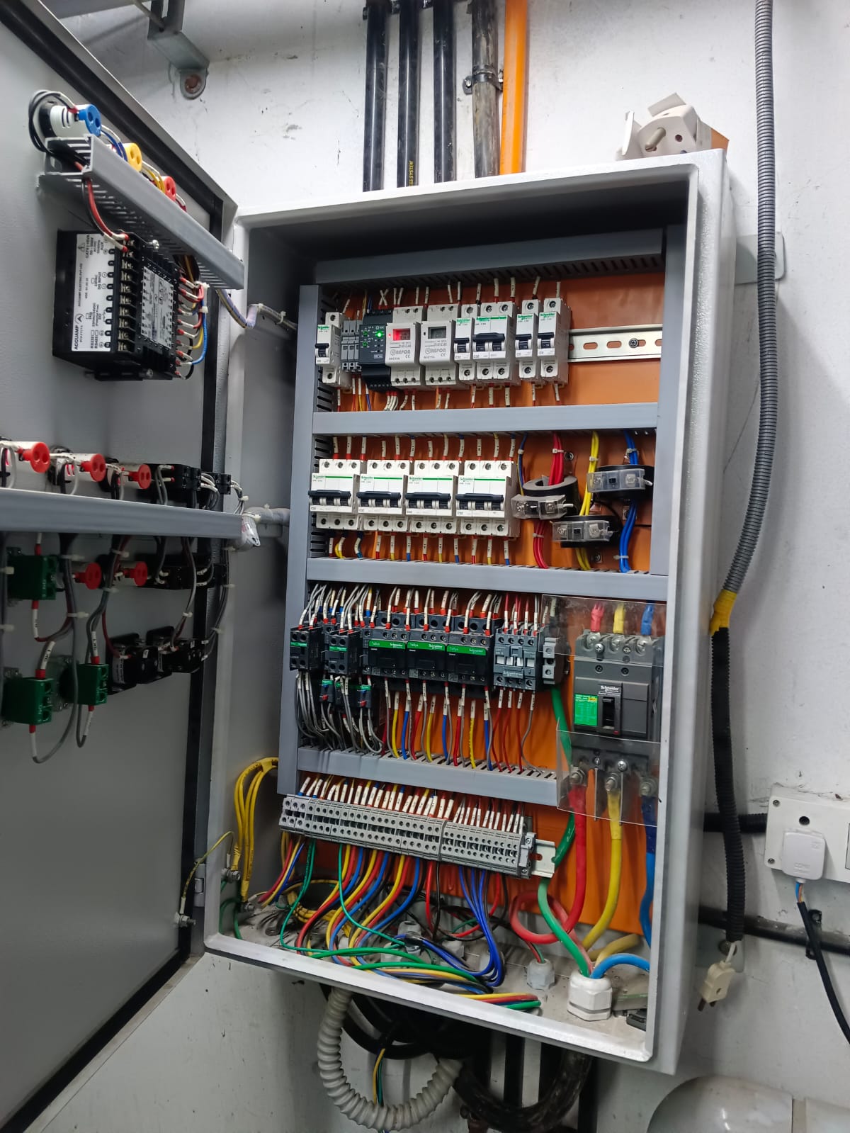 Hakimi Control Systems | Electrical Control Panels - MCC, PCC, VFD ...